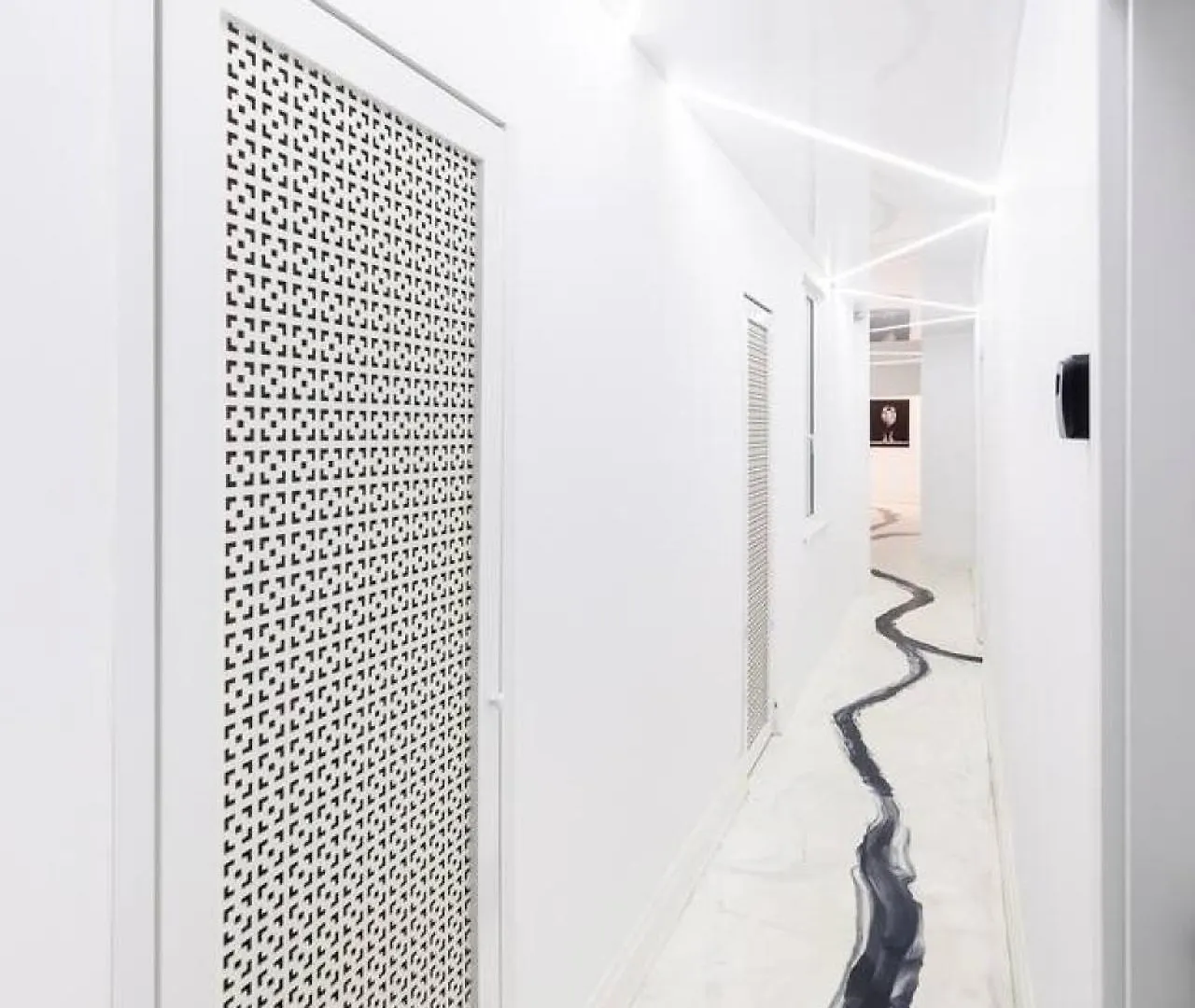 Bucharest Studio Wonderland Room